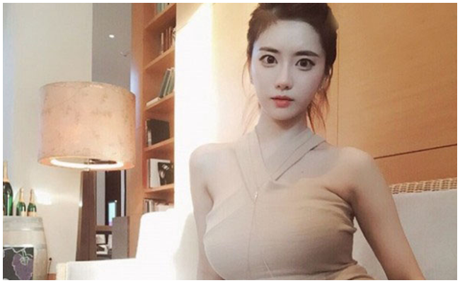 phẫu thuật thẩm mỹ ngực